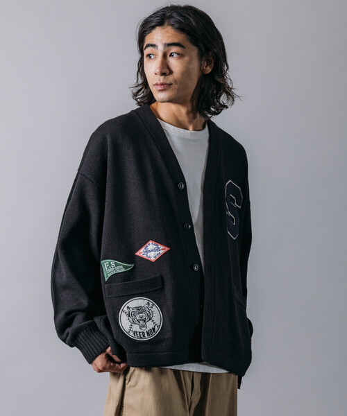 カーディガン 限定展開 リラックスフィット レタード ニットカーディガン / 刺繍ワッペン メンズ | FREAK'S STORE | 23