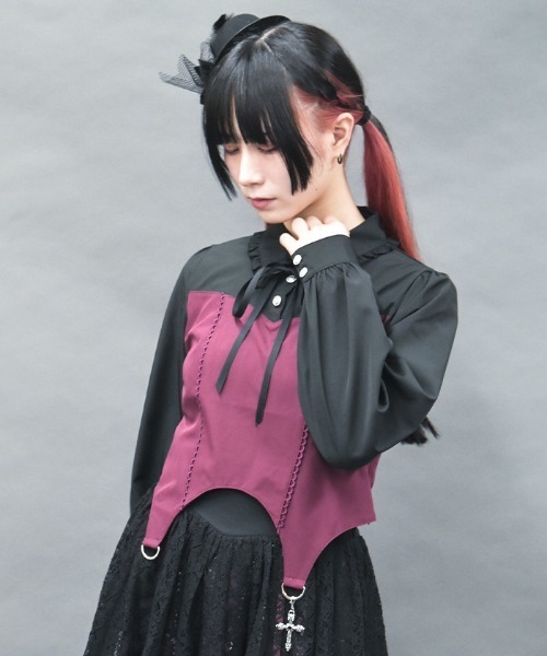 NIBBLE POISON（ニブルポイズン） ブラウス シャツ ガータービスチェ