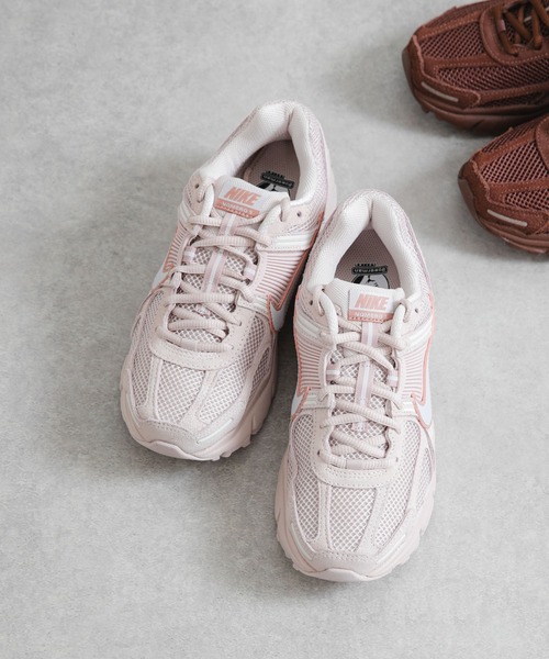 NIKE（ナイキ） スニーカー ズームボメロ 5 GLD レディース : ZOZOTOWN