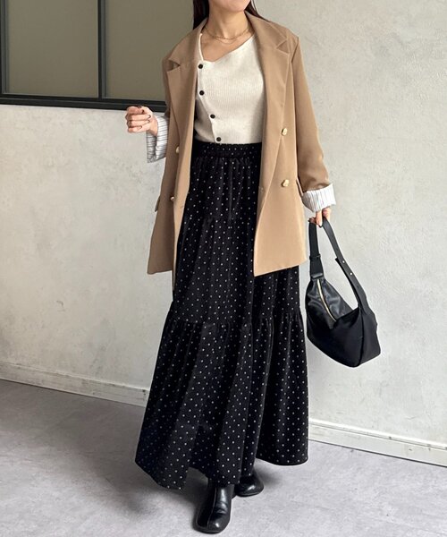 Thevon（ゼヴォン） スカート ドットベロアティアードスカート
