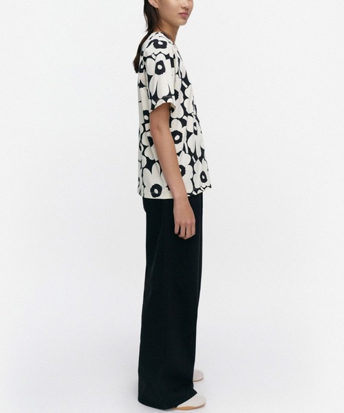 きゅう　マリメッコ　Tシャツ　ウニッコ　半袖　ゆったり marimekko（マリメッコ） tシャツ 半袖 Tunnit Unikko / T-shirt