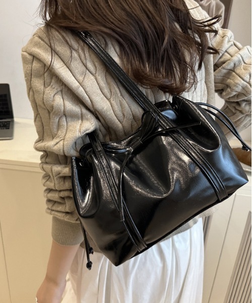FREE STYLISTS ショルダーバッグ バッグ リボン ワンショルダーバッグ