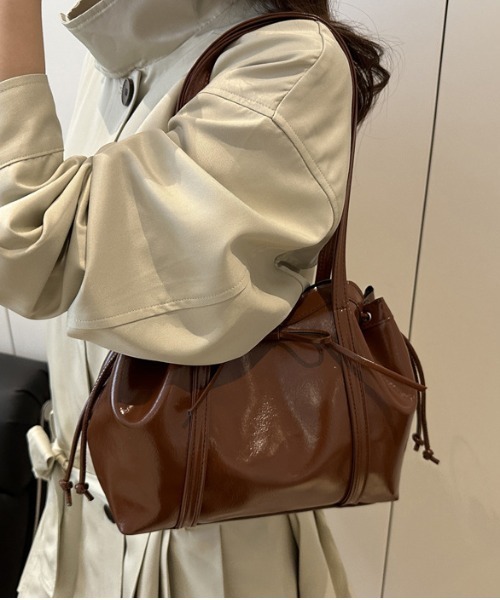 FREE STYLISTS ショルダーバッグ バッグ リボン ワンショルダーバッグ