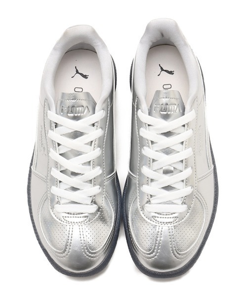 「PUMA」 ローカットスニーカー 22.5cm シルバー レディースの画像