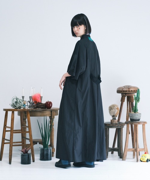「BEDSIDEDRAMA」 半袖ワンピース 1 ブラック レディース_画像2