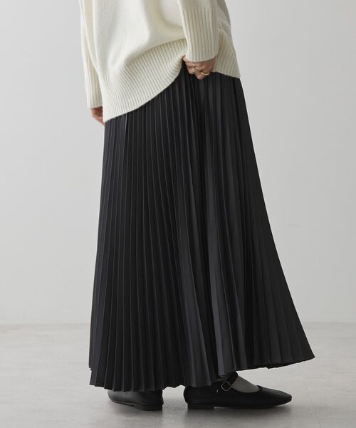 HACHYARDS ハーフプリーツスカート M ブラック新品未使用品 HACHYARDS ハーフプリーツスカート M ブラック新品未使用品