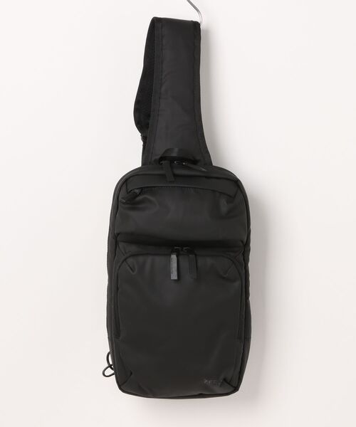 ZERO HALLIBURTON（ゼロハリバートン） ウエストポーチ レキシントン2