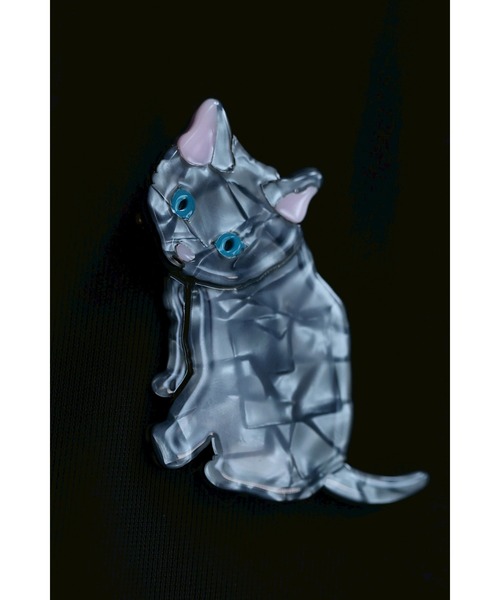 cawaii ブローチ 青い目のミルキーな猫ちゃんブローチ レディース