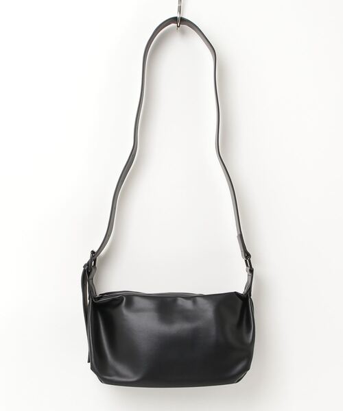 バッグ STUDIOUS  HARF MOON SHOULDER BAG  BLACK HARF MOON SHOULDER BAG | STUDIOUS