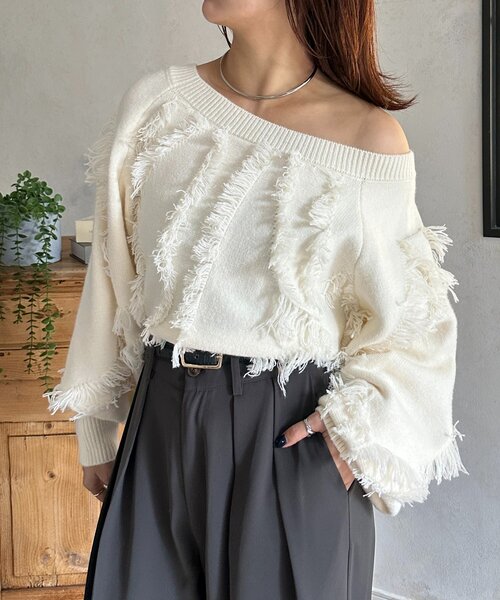 Thevon（ゼヴォン） ニット セーター ウェーブフリンジショートニット