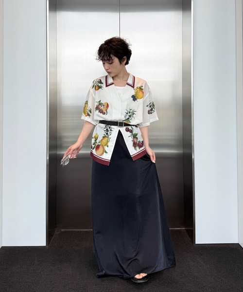 ブラウス シャツ MEDI FRUIT SCARF PATTERN SHEER SHIRT レディースの画像