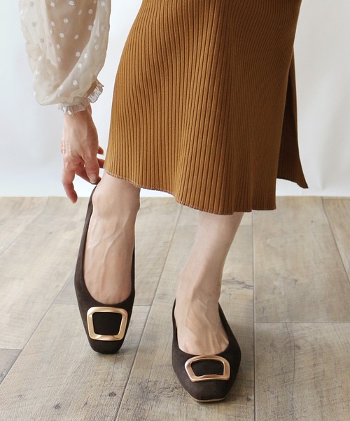 Fin（フィン） パンプス スクエアトゥバックルフラットシューズ「低