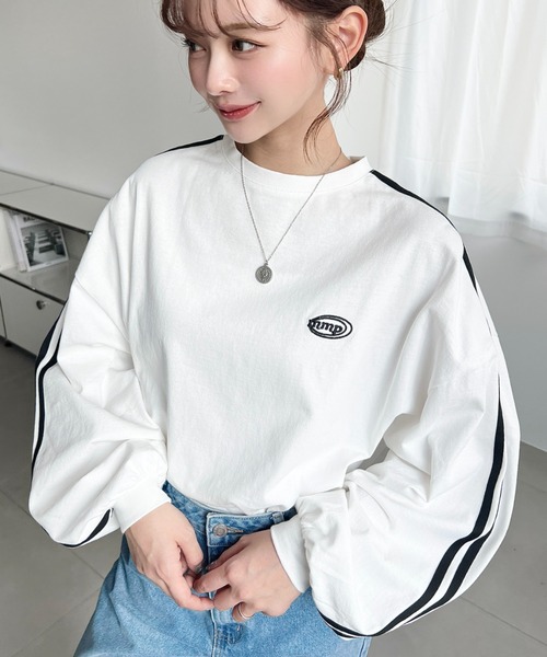 moment+ tシャツ 綿100％天竺.ワンポイント刺繍配色カラーライン入り