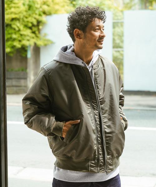 【極美品】ダービージャケット ペイズリー 中綿入り ブルゾン ブラック 00s WARAIJOGO】ペイズリー柄ボアジャケット(NEZ)（ブルゾン）｜WARAIJOGO