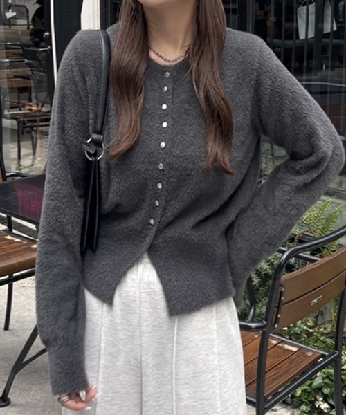 GeeRA（ジーラ） カーディガン ゴールドボタン裾スリットシャギー