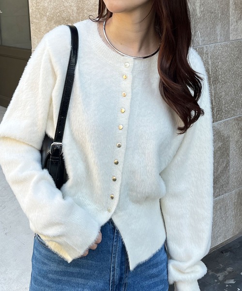 GeeRA（ジーラ） カーディガン ゴールドボタン裾スリットシャギー