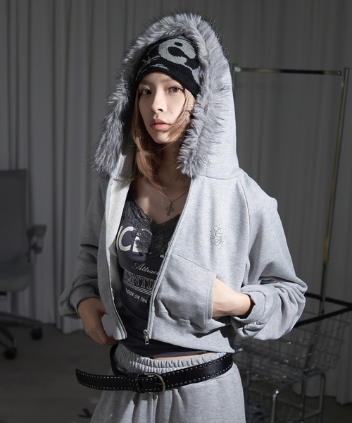 apres jour mignon（アプレジュールミニョン） パーカー ファー付き