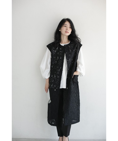 cawaii ベスト ジレ （黒）花模様が浮かび上がるシアーロング