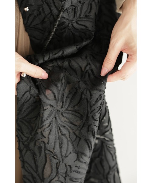 再入荷12月9日 （黒）花模様が浮かび上がるシアーロングジレベスト cawaii fzp00245od S~2L対応 羽織り 重ね着 総レース 透け感 ブラック オシャレ 個性的 大人可愛い エレガント 上品 春 秋服 秋物 冬服 冬物 細見え レディース ファッション ミセス 30代 40代 50代 cawaii ベスト ジレ （黒）花模様が浮かび上がるシアーロング
