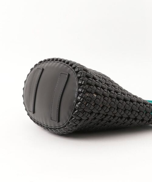 DIANA ショルダーバッグ ブラック DIANA 「DIANA」 ショルダーバッグ - ブラック レディース