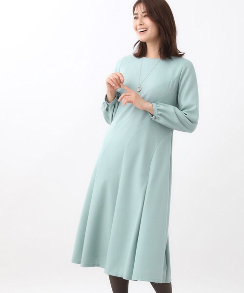 Reflect（リフレクト） ワンピース フィット＆フレアワンピース