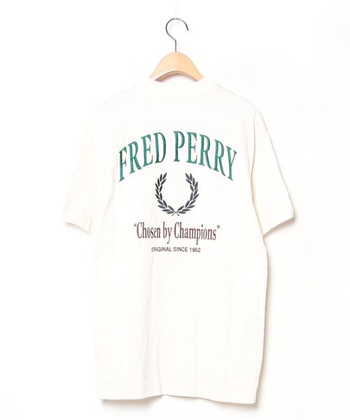 「FRED PERRY」 半袖Tシャツ S オフホワイト レディースの画像
