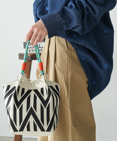mili an deni（ミリアンデニ） ハンドバッグ カラフルロープニット