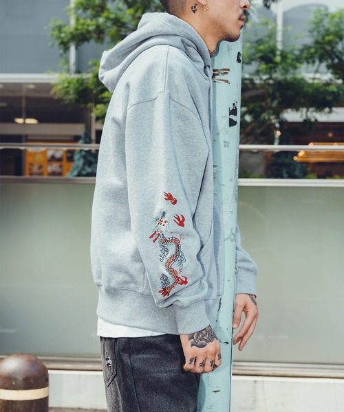 「Subciety」 プルオーバーパーカー SMALL ブラック メンズの画像