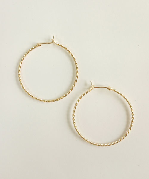 ピアス ネジリフープピアス レディースの画像