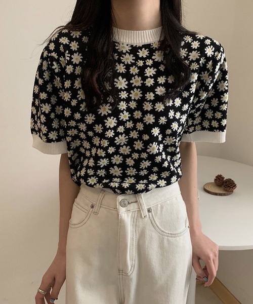 サマーニット Tシャツ トップス レディース フリル袖 半袖 デザイントップス ボートネック 花柄 小花柄 ブラウン ブラック レッド ベーシック Girly Doll ニット 花柄半袖サマーニットトップス レディース