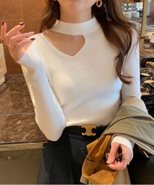 デコルテを美しく魅せる♡【CHANEL】リブニット トップス デコルテ リブニット CHANEL(シャネル) トップス(レディース
