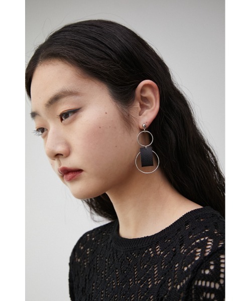 AZUL BY MOUSSY（アズールバイマウジー） ピアス BICOLOR FAUX LEATHER