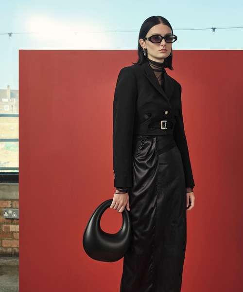 未使用級★CHARLES&KEITH ハンドバッグ 黒 三日月バッグ ムーン CHARLES ＆ KEITH（チャールズ&キース） バッグ ハンドバッグ スカルプ