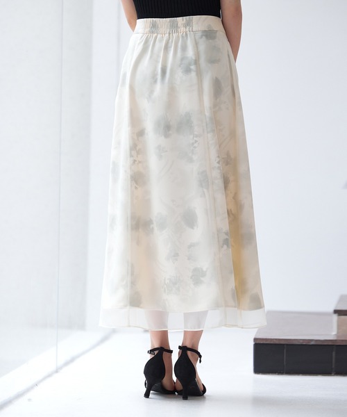 【極美品】hyeonヘヨン シアージャガードスカート　白　花柄　Fサイズ SAISON DE PAPILLON（セゾンドパピヨン） ロング スカート シアー花柄