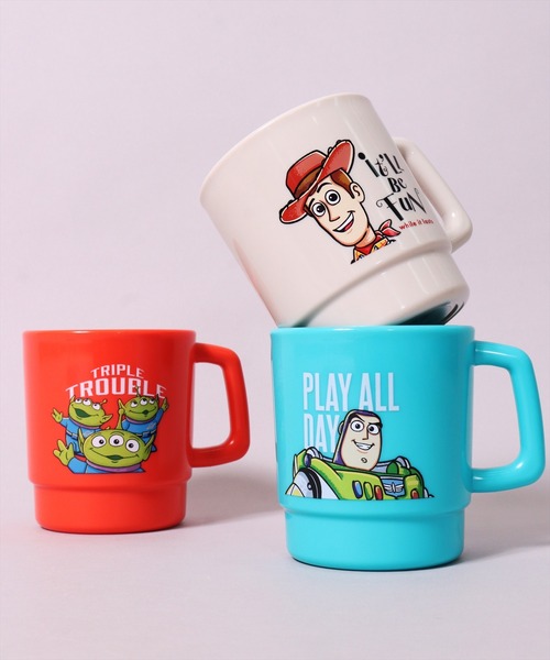 最終価格☆ディズニーOLIVER 陶器製コップ Disney コップ、グラス|コップ、グラス、酒器|食器、グラス