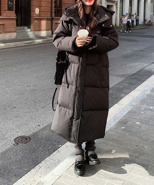 ブラック フード付きロングダウンジャケット フード付き ロングダウンジャケット（ダウンジャケット/コート