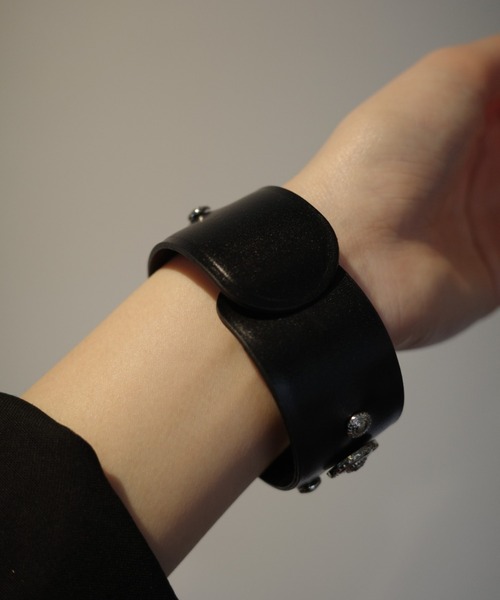 TOGA TOO ブレスレット TOGA TOO Leather roll bangle レディース