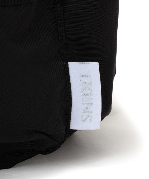 LeSportsac（レスポートサック） デイバック リュック SMALL VOYAGER