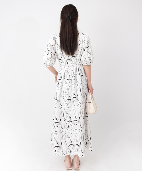 ワンピース アートパフスリーブワンピース