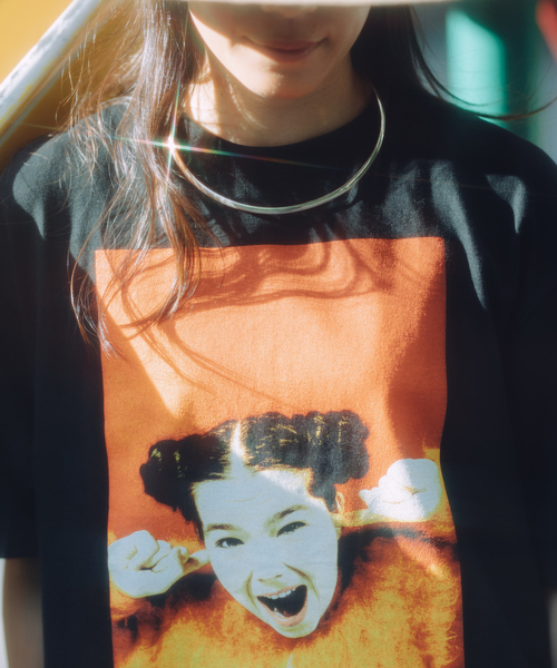 JOURNAL STANDARD（ジャーナルスタンダード） tシャツ 「Bjork