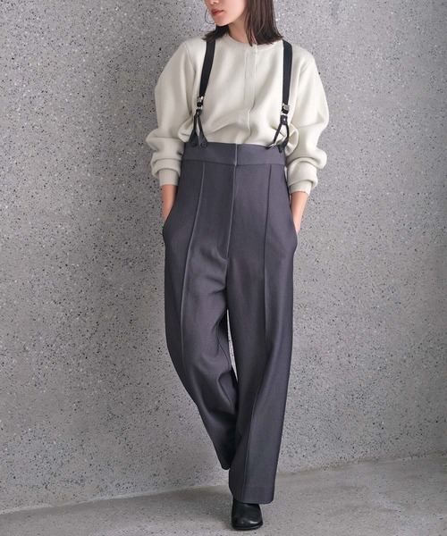 AKTE アクテ サスペンダー付きワイドパンツ グレー AKTE サスペンダー付きワイドパンツ グレー AKTE アクテ サスペンダー
