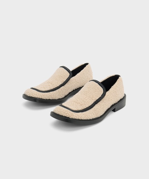 CHARLES ＆ KEITH（チャールズ&キース） ローファー Rosalie ロザリー 