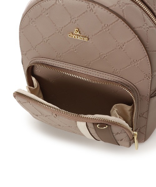 & chouette（アンドシュエット） デイバック リュック 型押し