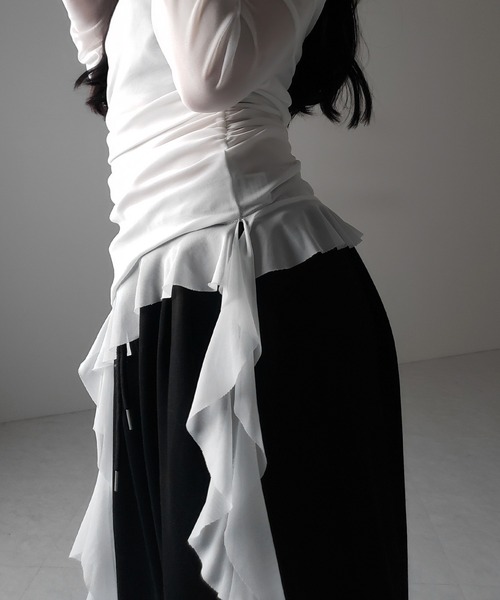 ♦SELF PORTRAIT♦アシンメトリートップス Self Portrait New Striped Frill Asymmetrical Off The