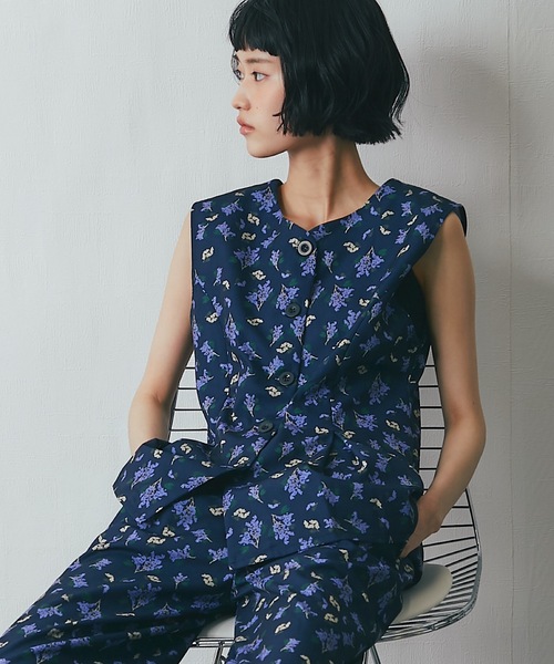 YVES SAINT LAURENT FRANCE製 本人期 花柄ベスト ジレ SAINT LAURENT（ベスト/ジレ）のフリマアイテム一覧