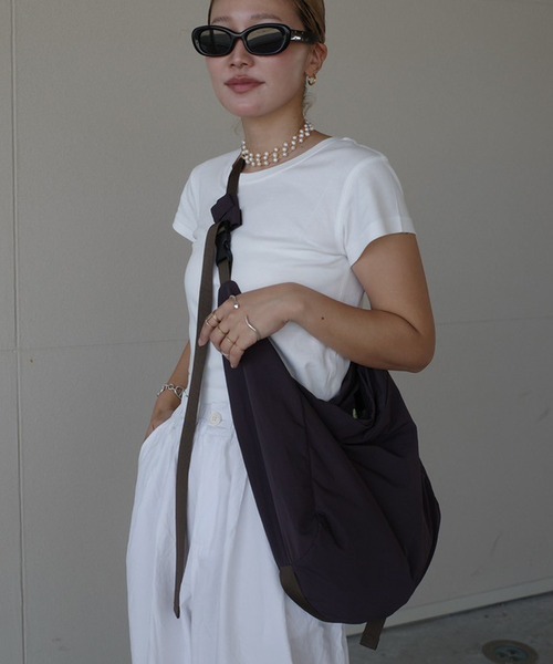 HEILIS メッセンジャーナイロンタッチショルダーバッグ ブラック HEILIS ショルダーバッグ バッグ 「新色追加」「hideka select