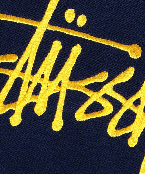 STUSSY（ステューシー） プルオーバーパーカー MEDIUM イエロー系