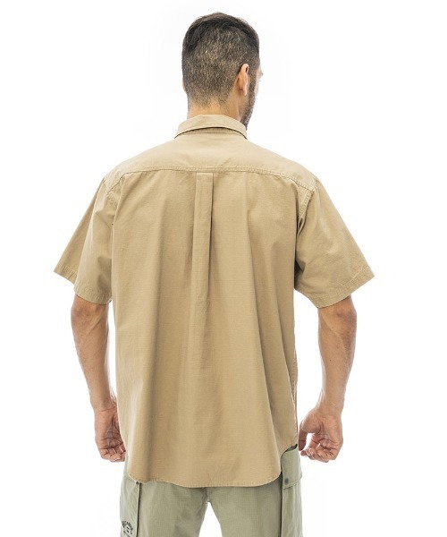 「BILLABONG」 半袖シャツ MEDIUM ベージュ メンズ_画像6