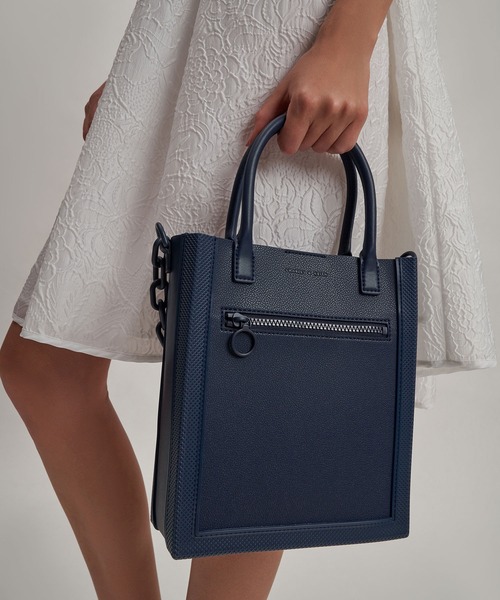 CHARLES ＆ KEITH（チャールズ&キース） トートバッグ バッグ チェーン