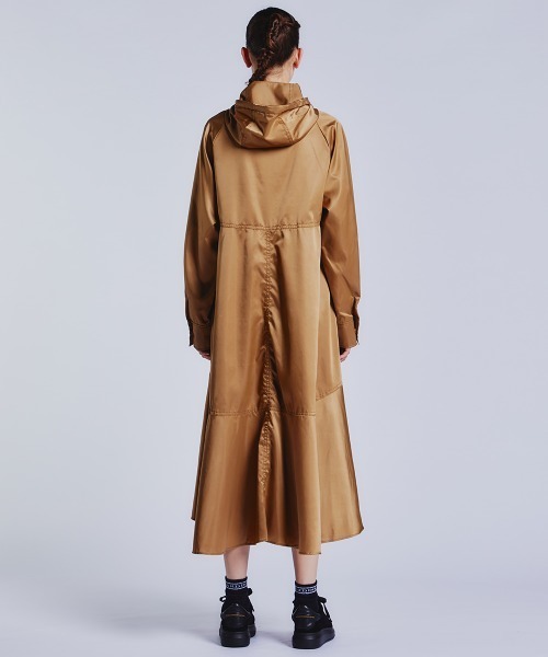 ESSENTIAL（DOUBLE STANDARD CLOTHING） ワンピース タフタフード付き